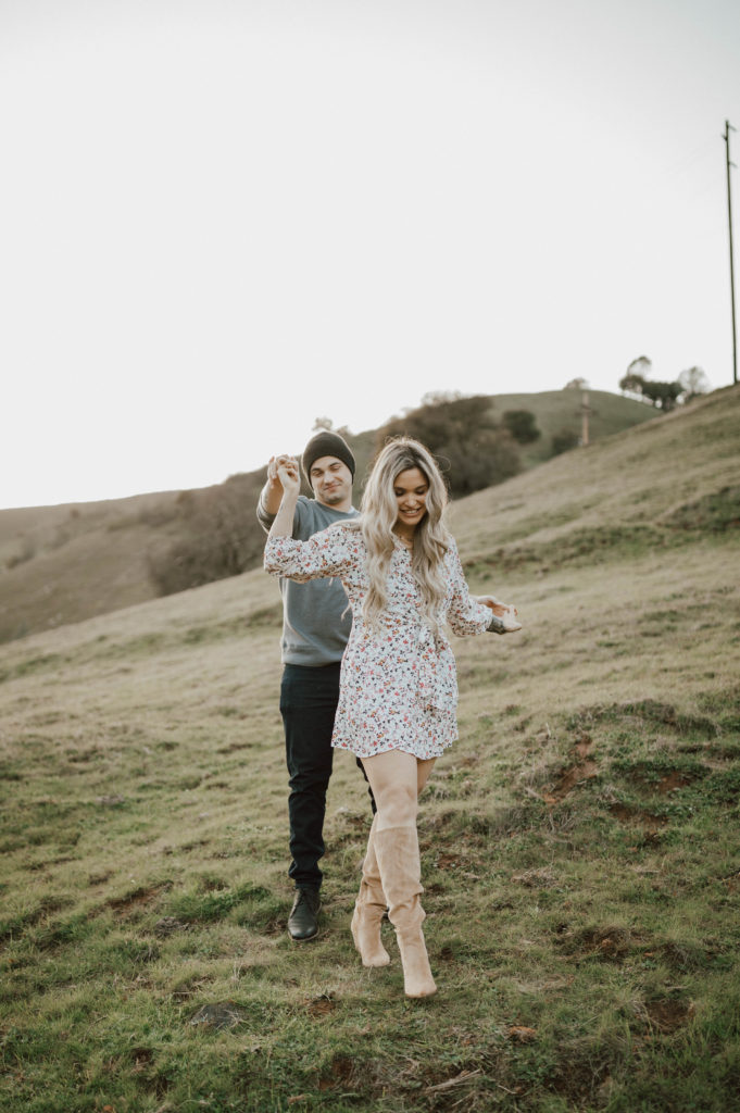 wildflower engagement photoshoot
