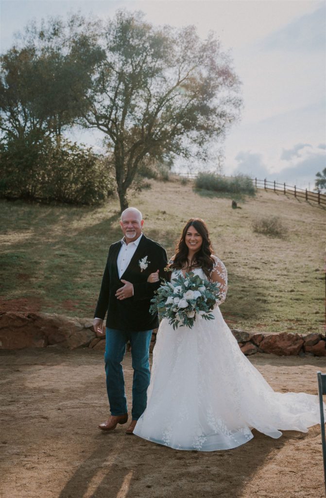 black oak vineyards wedding