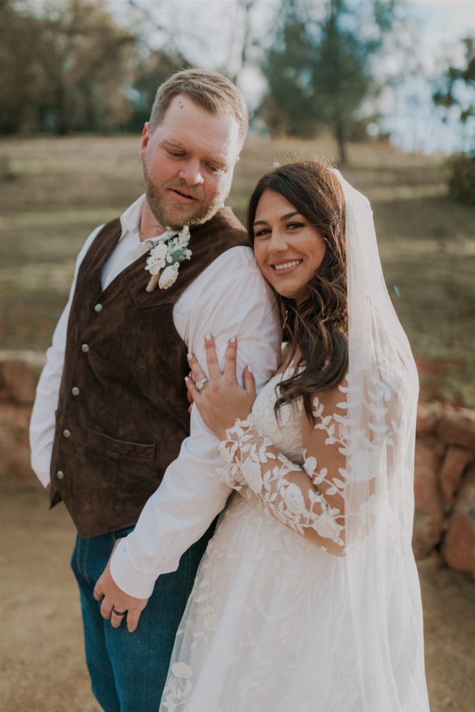 black oak vineyards wedding