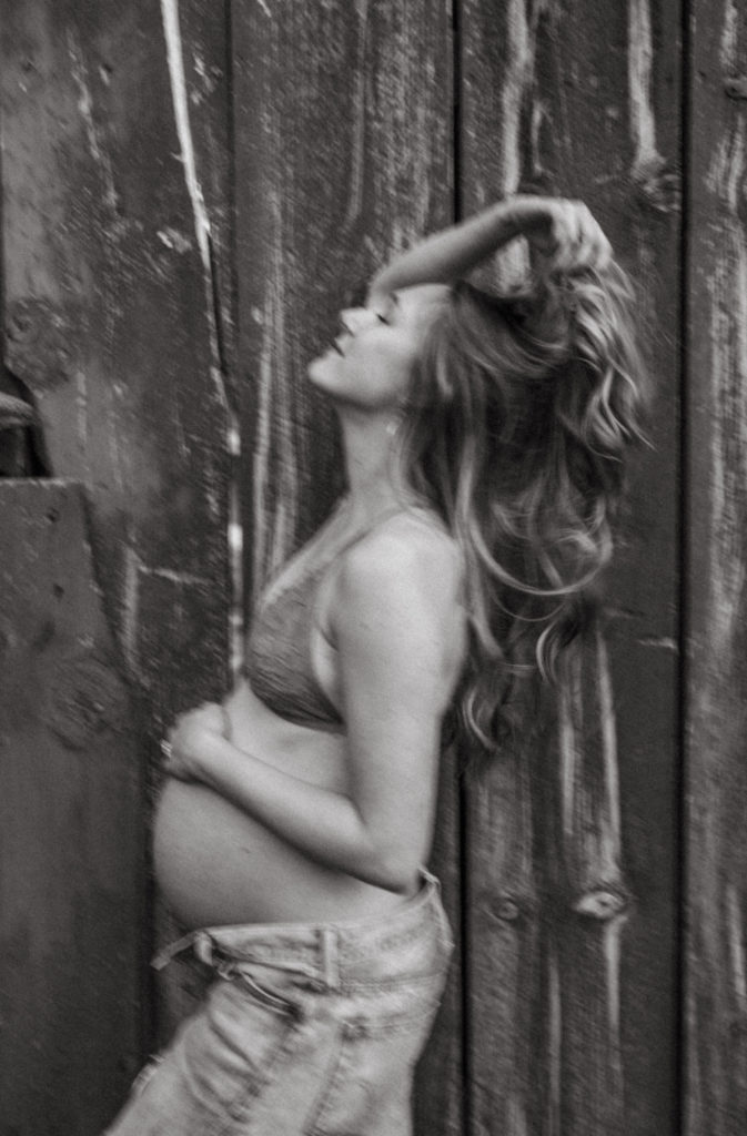grass valley maternity photographer