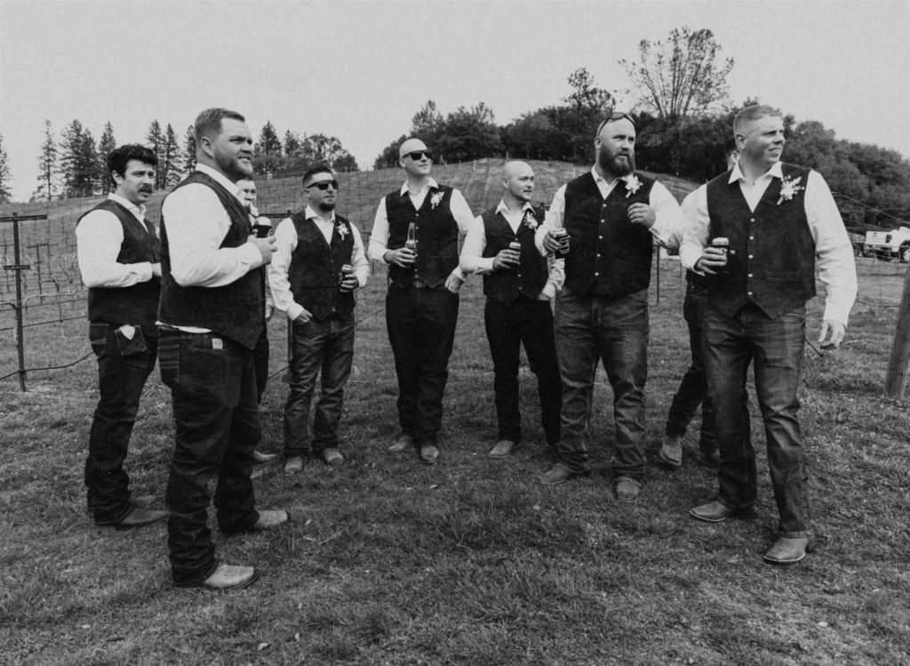 black oak vineyards wedding