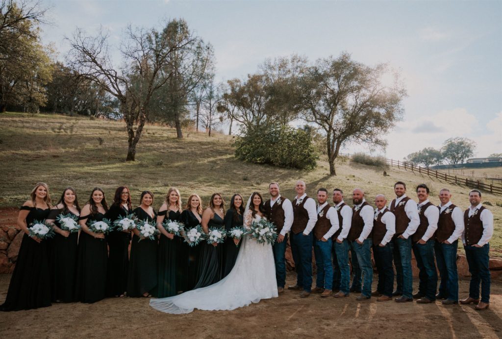 black oak vineyards wedding