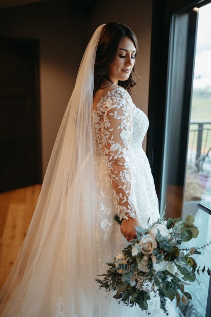 black oak vineyards wedding