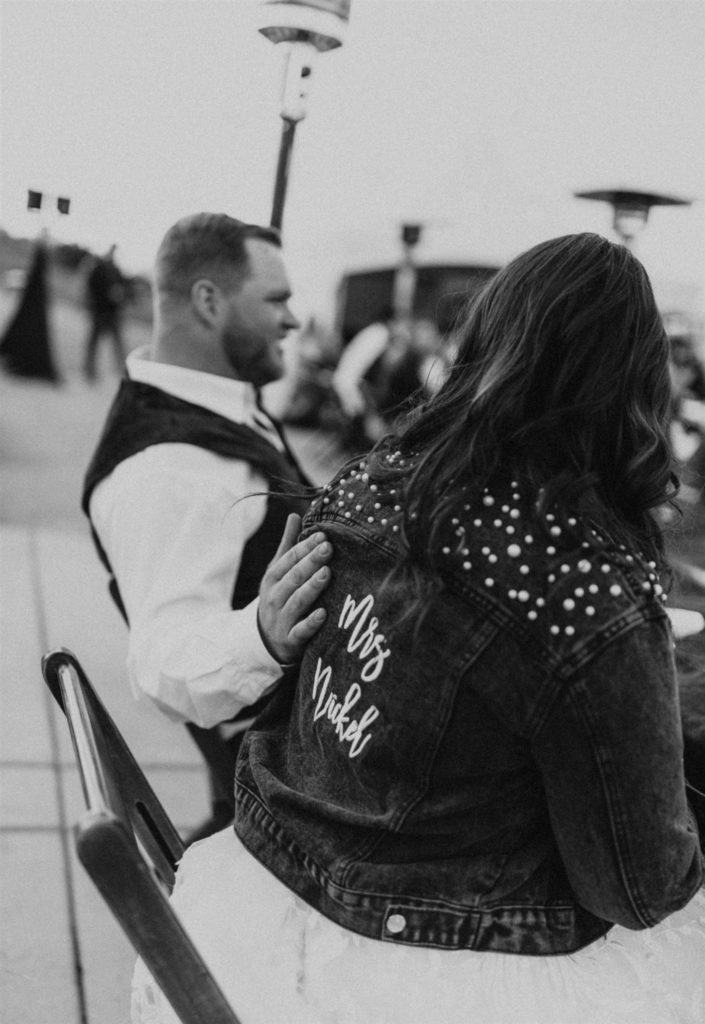 black oak vineyards wedding